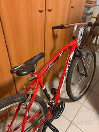 🚲 MTB Avant-Garde & Tradition X26 – 26” – rossa