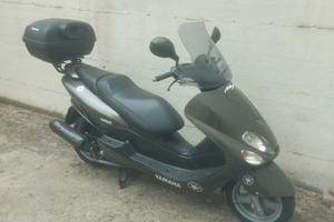Yamaha majesty 125cc