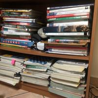 Libri medie + istituto tecnico Gramsci-Einaudi