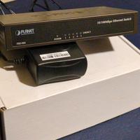 Switch planet fsd 503 da 5 porte