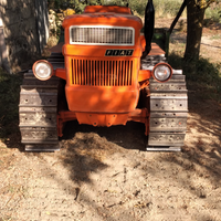 Trattore cingolato fiat