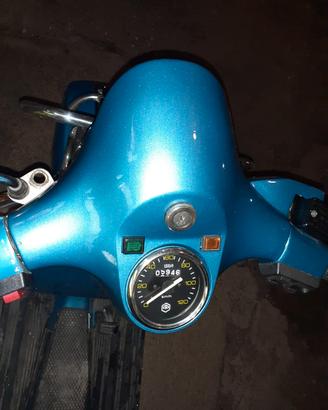 Vespa px 200 E