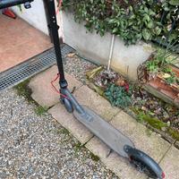 Monopattino elettrico uomo