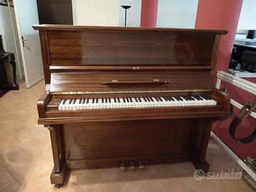 Pianoforte verticale Anelli modello 13