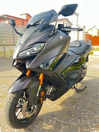 Yamaha TMAX 560 Tech MAX 2024