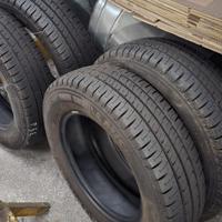 Gomme Michelin Agilis 185/75 R16