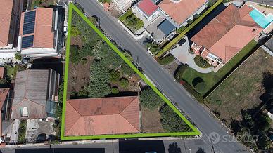 Terreno edificabile via Ruiz Motta SA - rif 20M