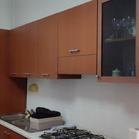 Cucina pari a nuovo