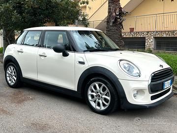 Mini  cooper one 1.5 diesel 5 porte 2017 Euro 6b