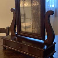 Antica specchiera da tavolo