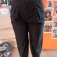 pantalone con tasta