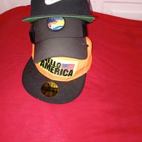 3 cappelli con visiera