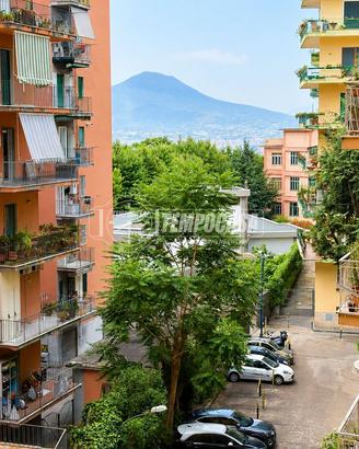 5 vani+acc. con posto auto
