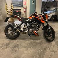 Ktm duke 125 2011