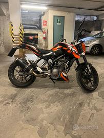 Ktm duke 125 2011