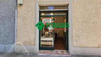 NEGOZIO A FIRENZE
