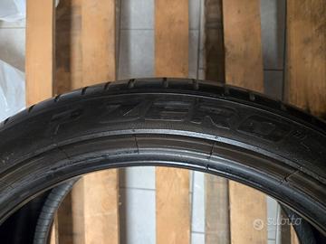 4 gomme PIRELLI PZERO 245/40/R19/98Y