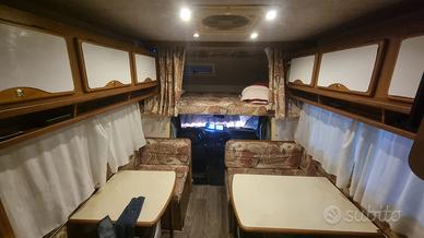 Rimor SuperBrig 7 Posti Letto pochi km