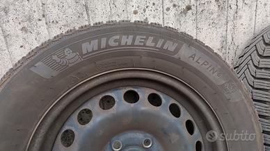 Pneumatici invernali Michelin 195/65 R15