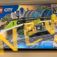 Treno passeggeri motorizzato LEGO 60337