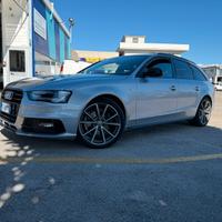 Audi A4 Avant S line 150cv