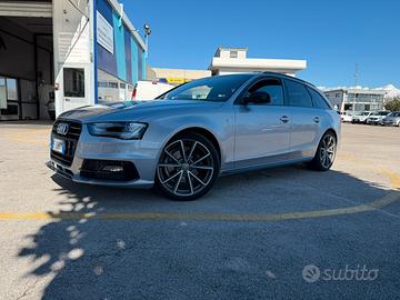 Audi A4 Avant S line 150cv