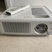 Proiettore Toshiba MT700 con HDMI
