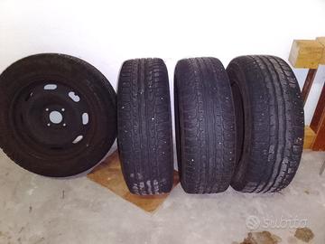 Cerchi da 15 pollici Citroen C3 Picasso anno 2017