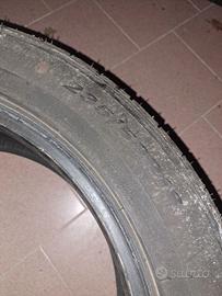 Pneumatico Nexen 235 50 18
