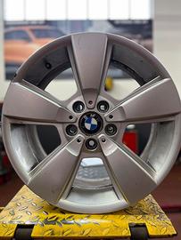 Cerchi in lega Bmw da 18 pollici