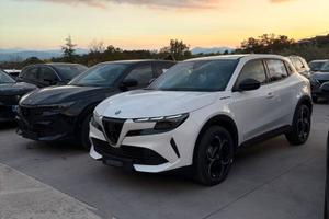 Alfa Romeo Junior 1.2 ibrida Speciale 145cv edct6