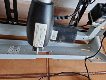 Porta TV elettrico a soffitto