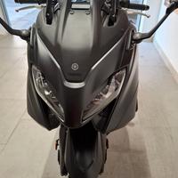 Yamaha T Max 560 - 2023