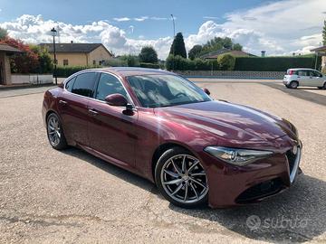Alfa Romeo Giulia 2.2 180cv Manuale NO AdBlue