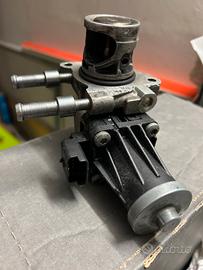 Valvola egr Citroen Berlingo 1.5 blu hdi 75kw 2019