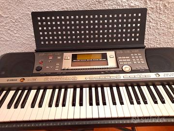 Tastiera Yamaha Portatone PSR 640