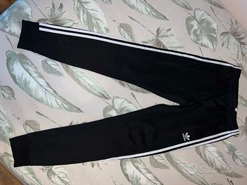 pantaloni adidas tuta