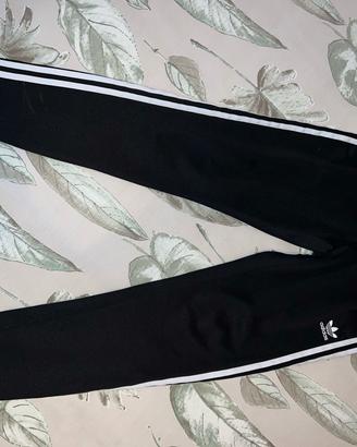 pantaloni adidas tuta