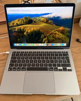 MacBook Air M1 8GB-512GB scatola e caricabatterie