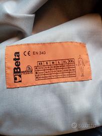 giacca impermeabile.