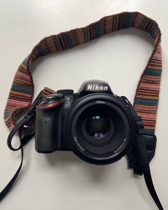 Nikon D3200 Reflex Digitale – Nero | Kit completo