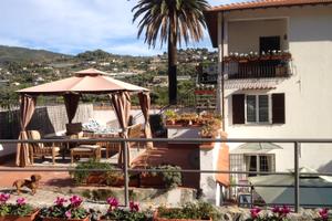 casa semi indipendente a Bordighera