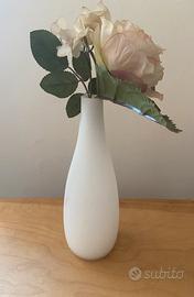 Vaso in vetro opalino bianco by Natuzzi