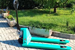 Transpallet 2.500 kg EPAL Standard 120x80 NUOVO