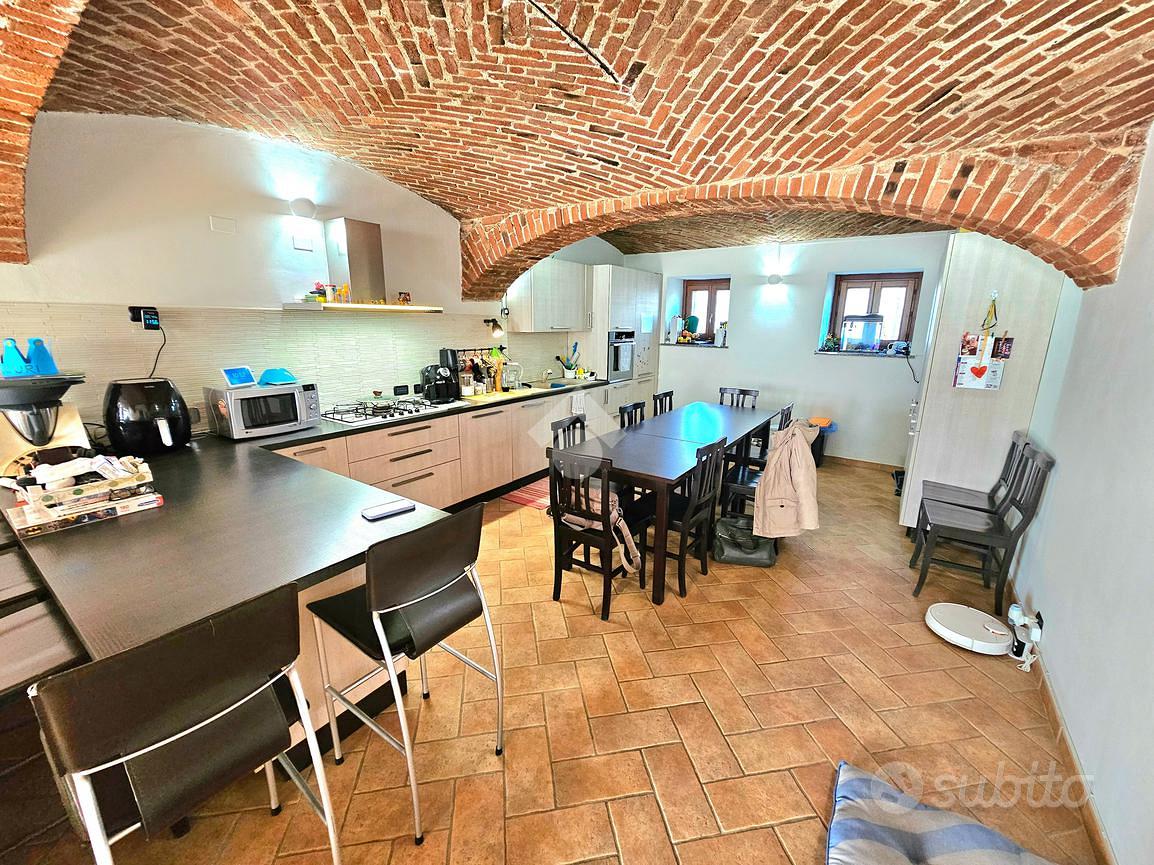 PORZIONE DI BIFAMILIARE A CAFASSE - Vista 6