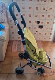 Carrello spesa deambulatore per anziani

