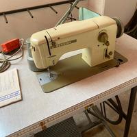 Macchina da cucire bernina
