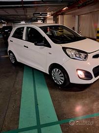 Adata per Neopatentati