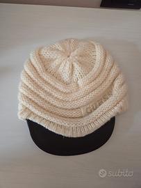 Berretto in lana - Guess