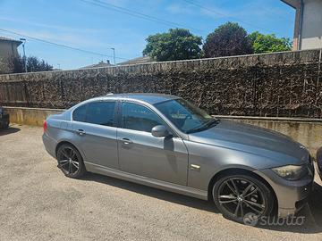 BMW 330D - 2010 "COMMERCIANTI"